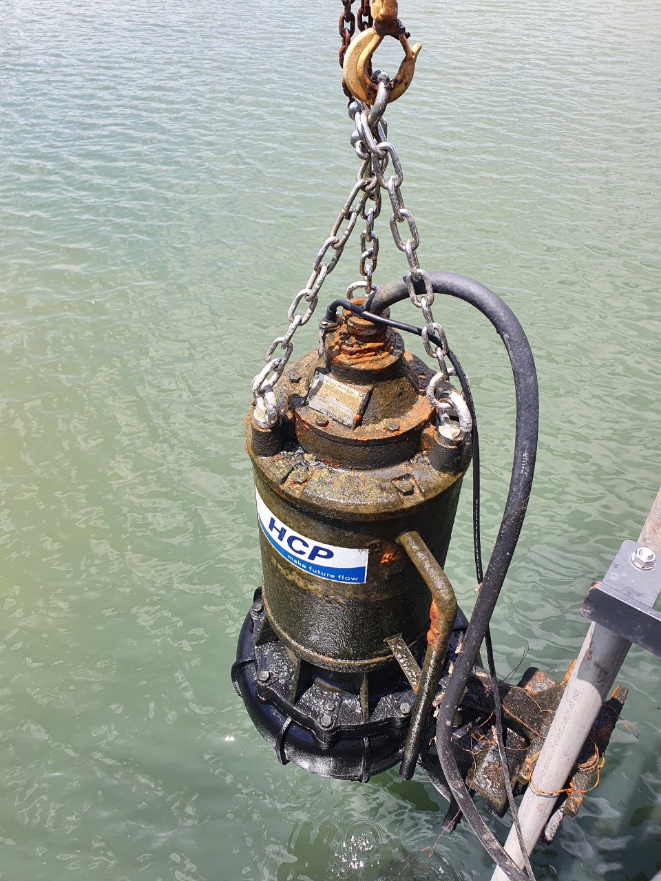 Hệ Thống bơm nước tràn cho bể dự phòng tại khu xử lý nước thải ở KCN Long Thanh – Đồng Nai