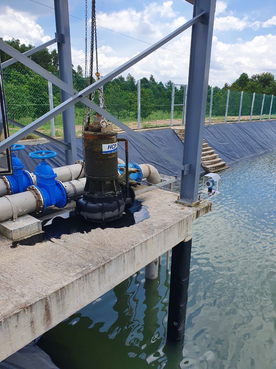 Hệ Thống bơm nước tràn cho bể dự phòng tại khu xử lý nước thải ở KCN Long Thanh – Đồng Nai